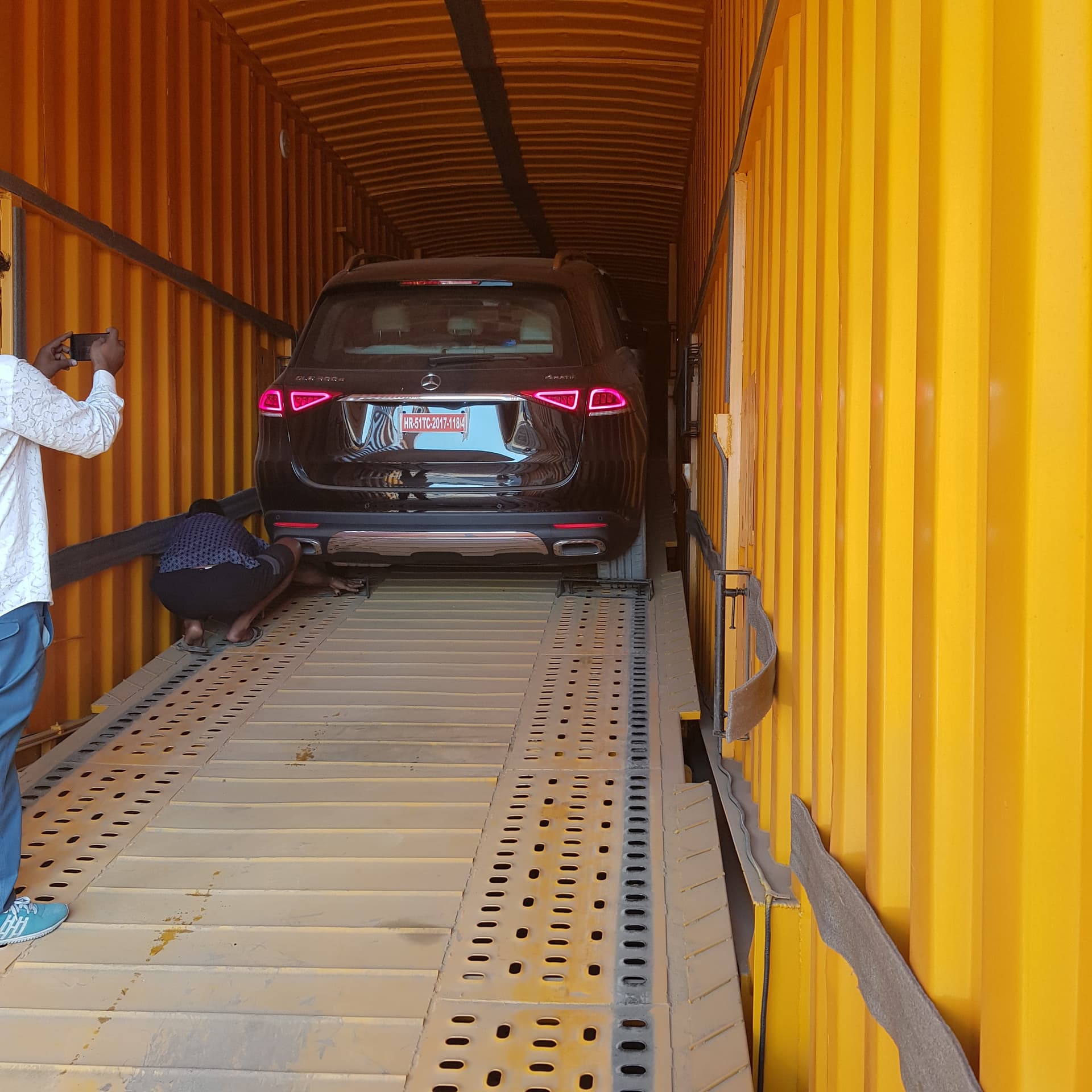 Multi-Car Carrier